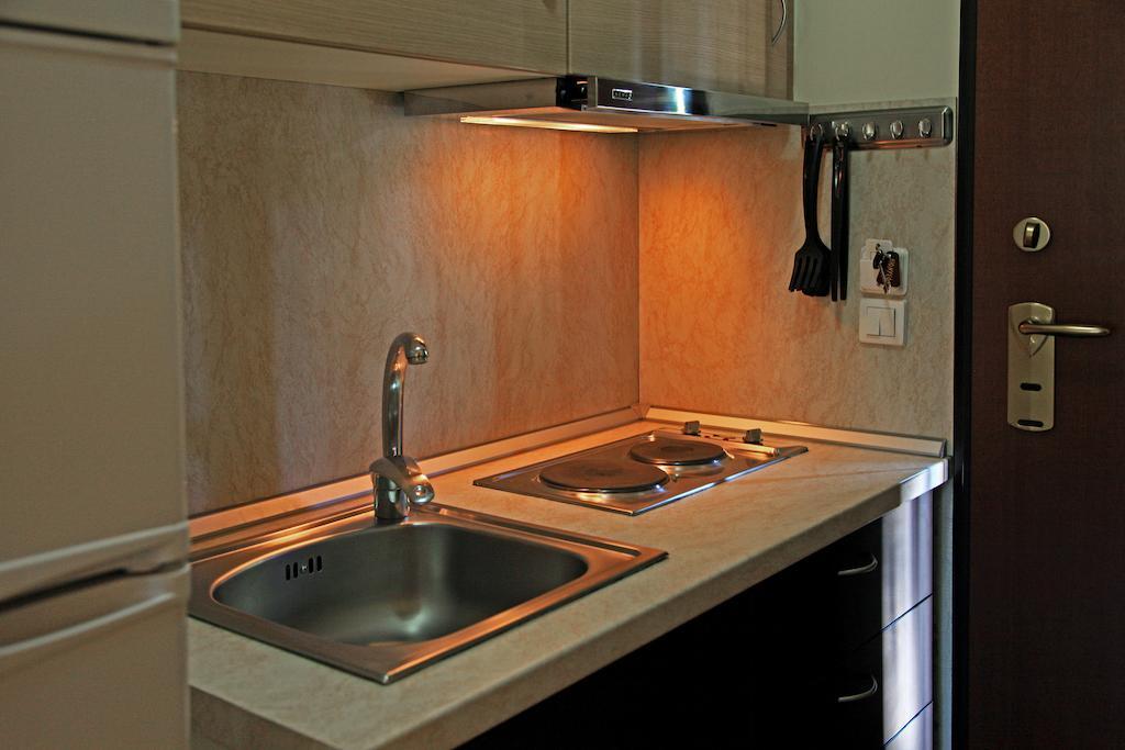 Apartment Dionysus &