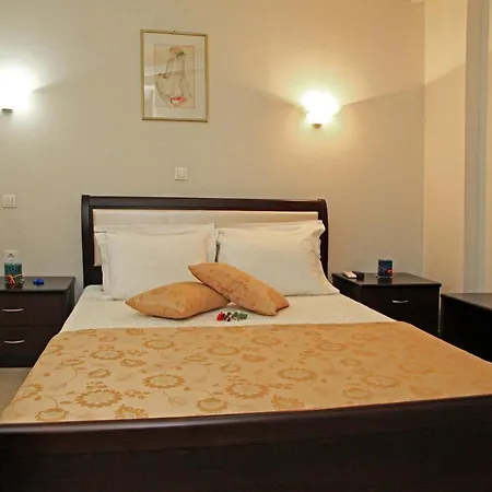 Dionysus Apartments & Suites Ierissos Room photo