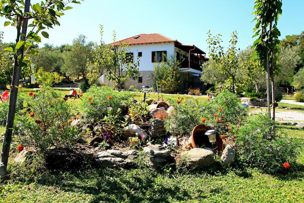 Apartment Dionysus &